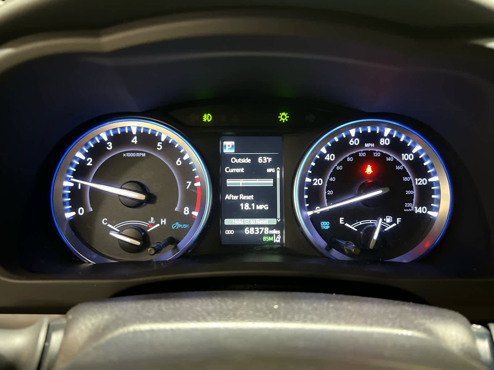 Used 2019 Toyota Highlander XLE w/ Carpet Mat Package (TMS) image 17