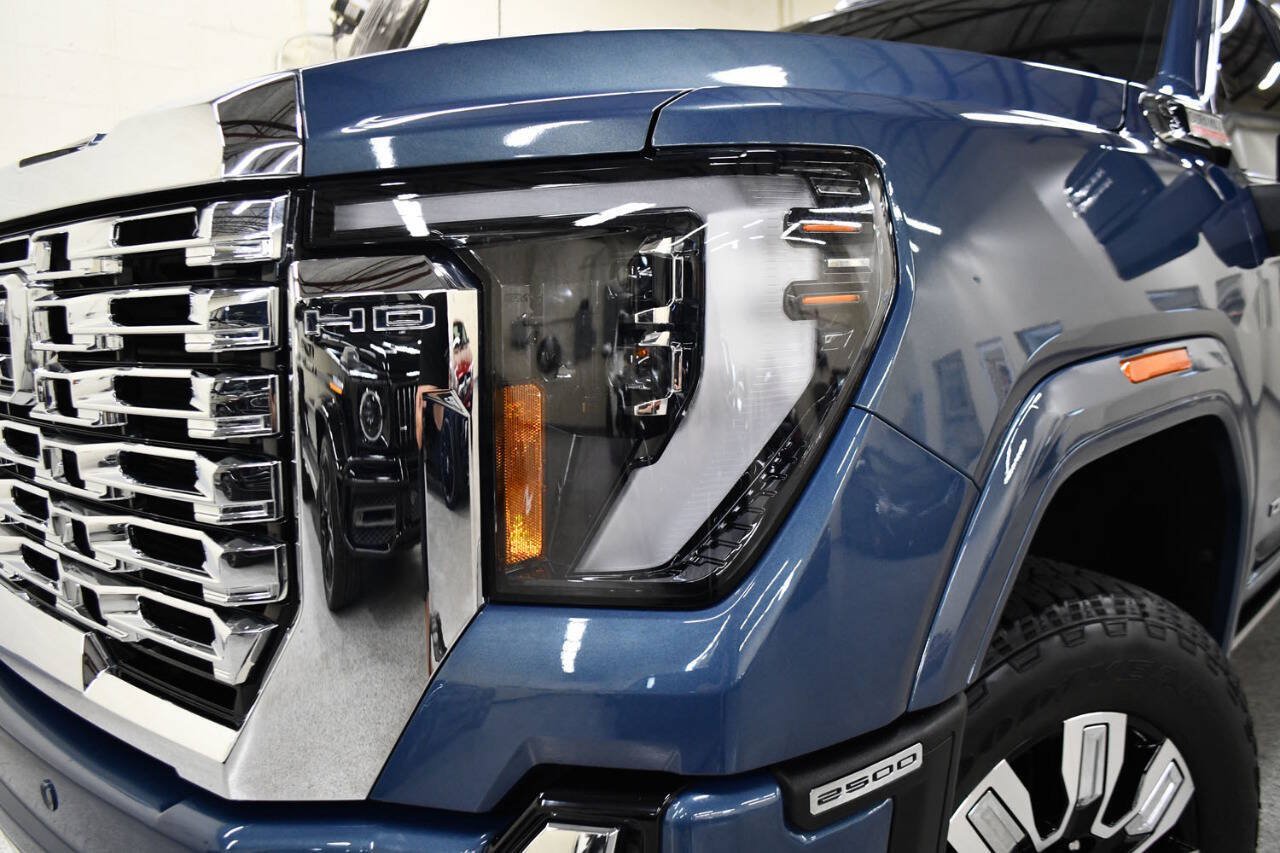 Used 2025 GMC Sierra 2500 Denali w/ Denali Reserve Package AWD/4WD image 41