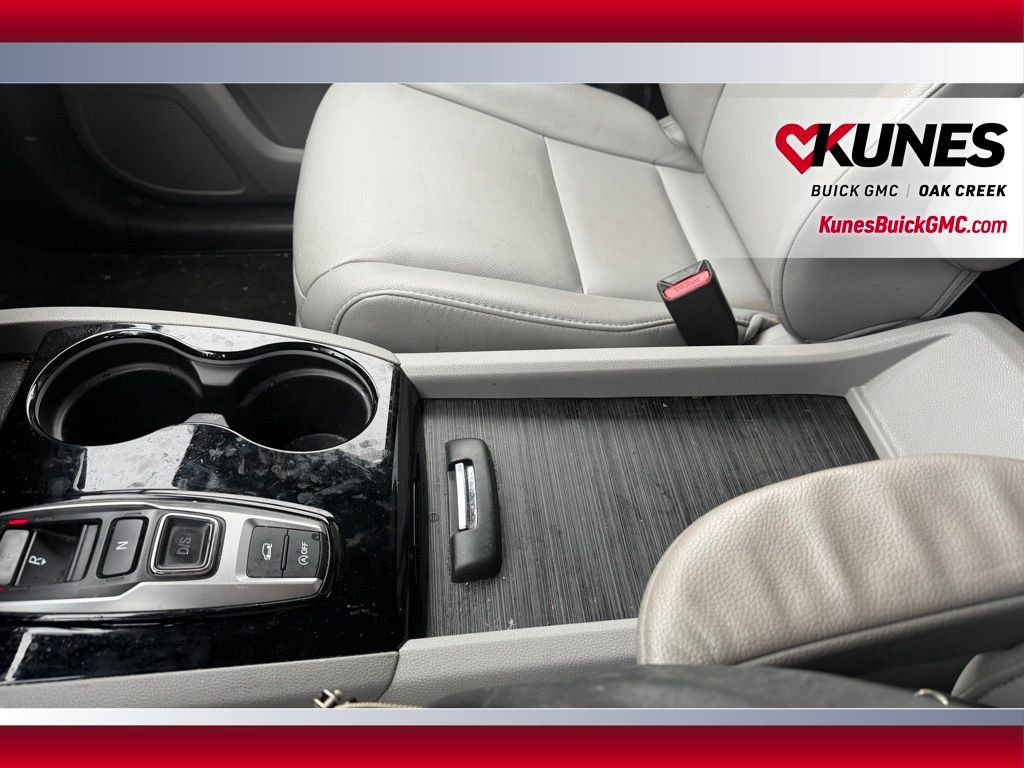 Used 2019 Honda Pilot Touring image 17