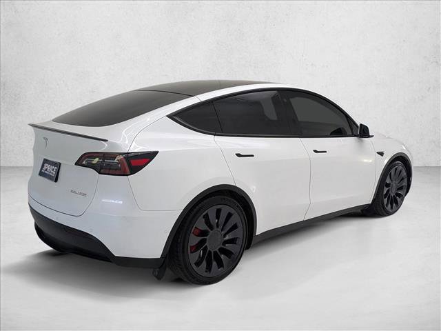 Used 2022 Tesla Model Y Performance image 5