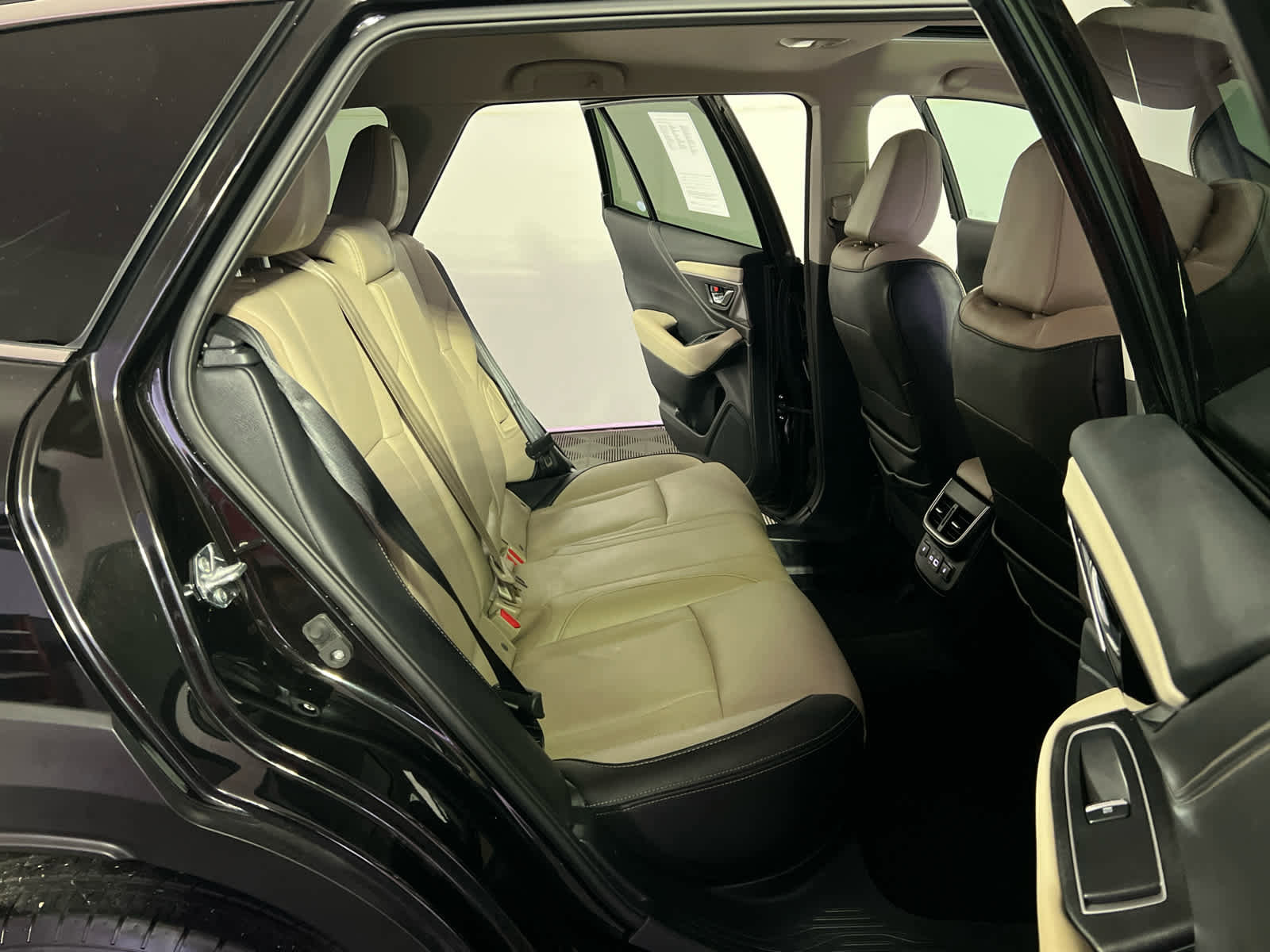 Used 2024 Subaru Outback Limited image 26
