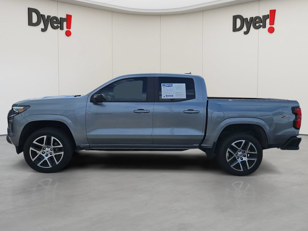 Used 2024 Chevrolet Colorado Z71 w/ Z71 Convenience Package 2 AWD/4WD image 2