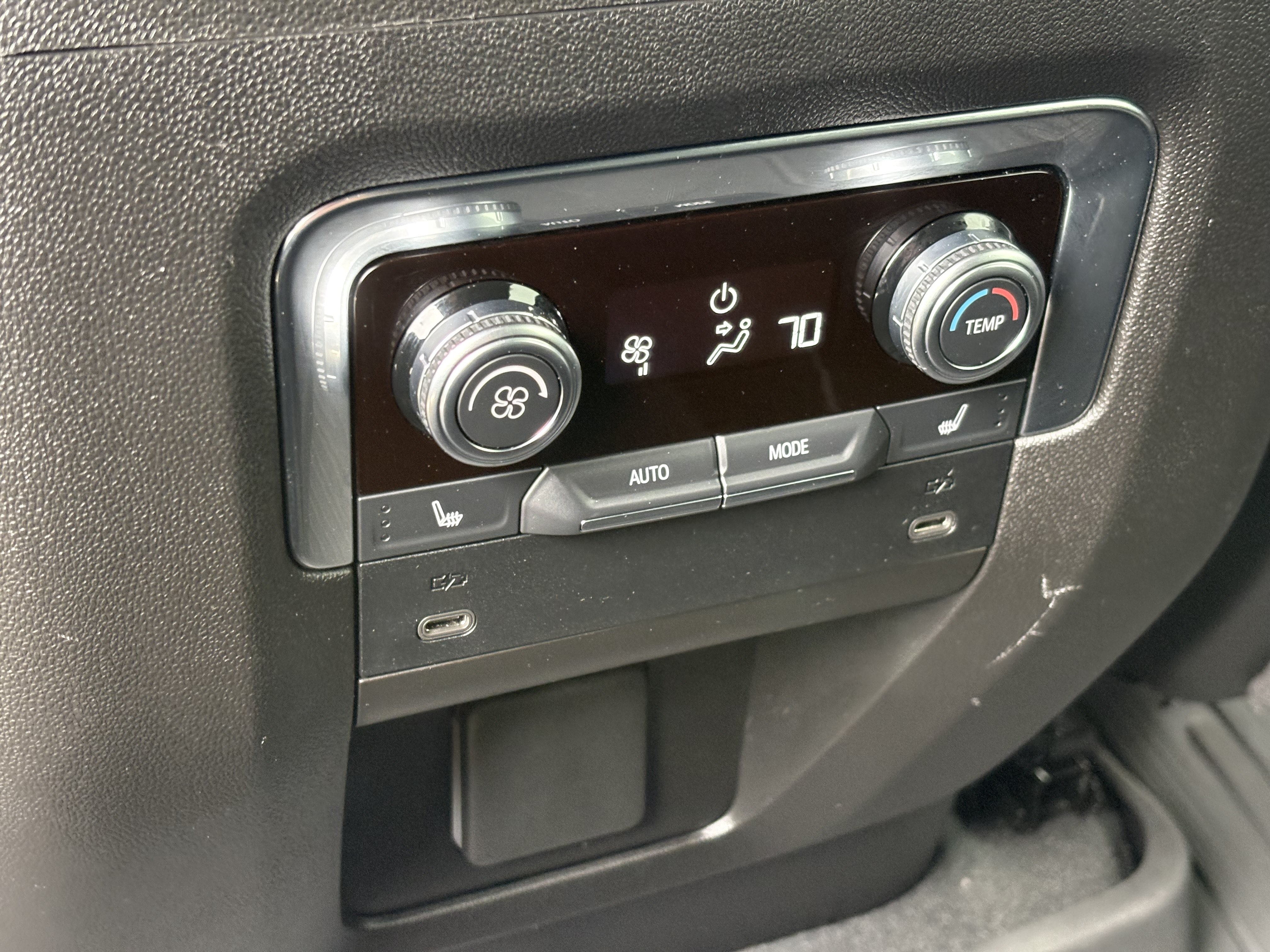 Used 2026 GMC Yukon XL Elevation w/ LPO, Floor Liner Package AWD/4WD image 14
