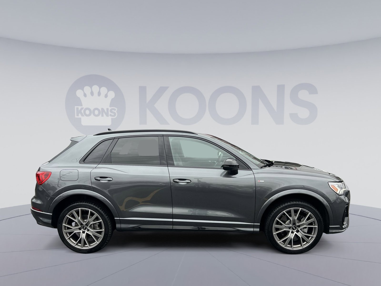 Used 2025 Audi Q3 2.0T Premium Plus w/ Premium Plus Package image 8