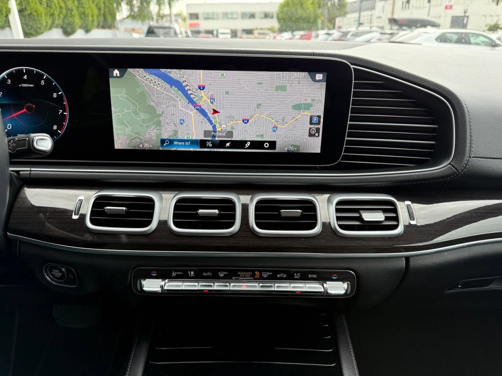 Used 2022 Mercedes-Benz GLS 450 4MATIC image 25
