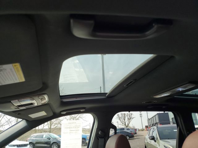 Used 2024 Kia Telluride SX w/ Towing Package image 21