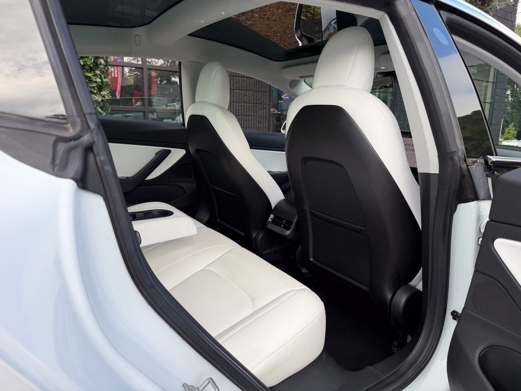 Used 2018 Tesla Model 3 Long Range AWD/4WD image 38