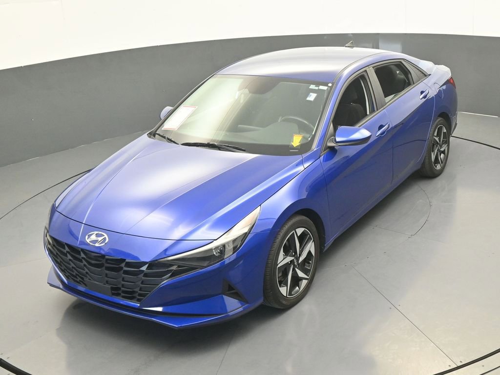 Used 2023 Hyundai Elantra SEL w/ Convenience Package FWD image 44