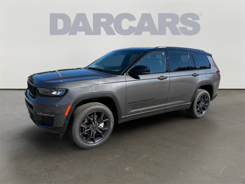 New 2025 Jeep Grand Cherokee L Limited image 3