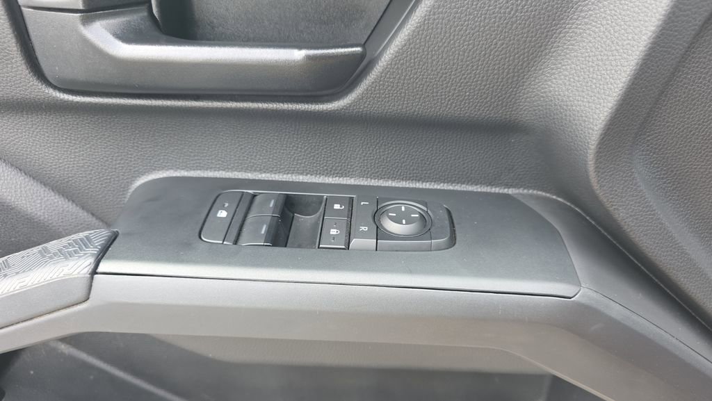 Used 2024 Toyota Tacoma SR RWD image 27