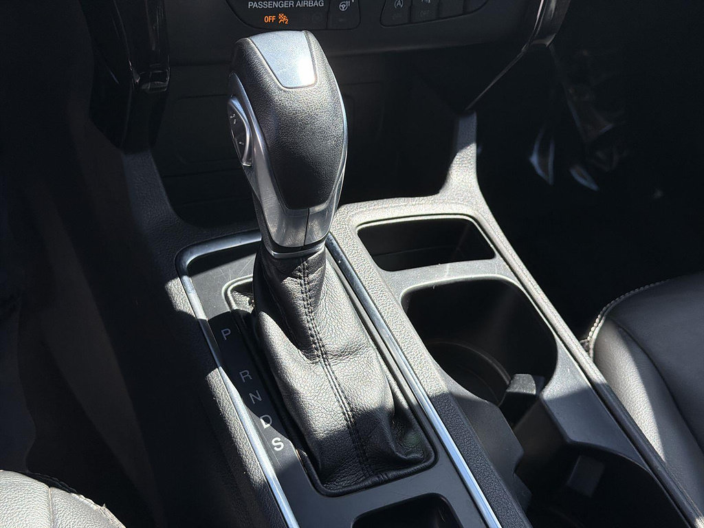 Used 2019 Ford Escape Titanium FWD image 15
