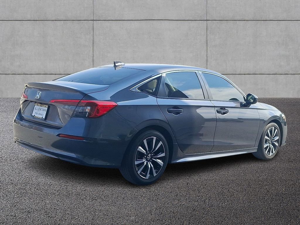 Used 2022 Honda Civic EX image 4