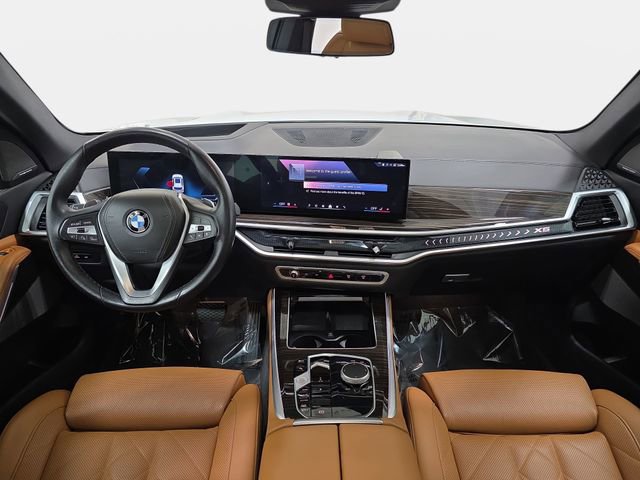 Certified 2024 BMW X5 xDrive40i w/ Premium Package AWD/4WD image 9