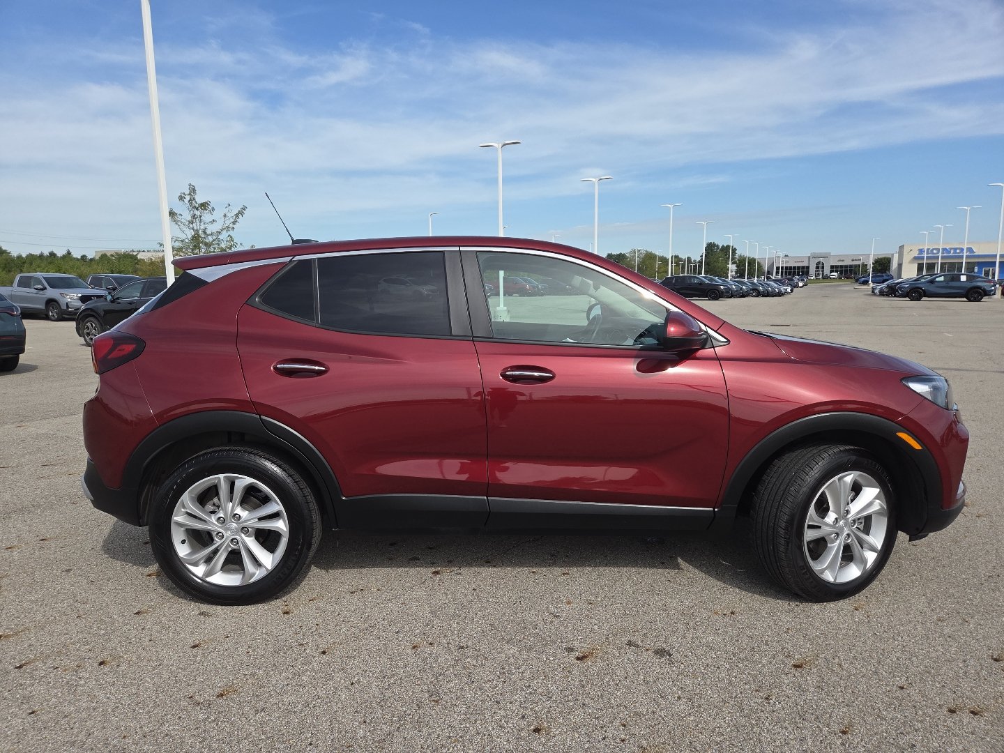 Used 2023 Buick Encore GX Preferred w/ Cold Weather Comfort Package AWD/4WD image 17