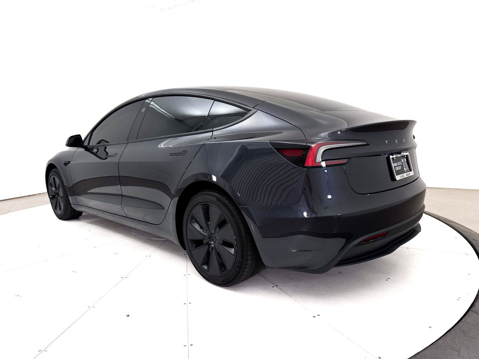 Used 2025 Tesla Model 3 Long Range RWD image 15