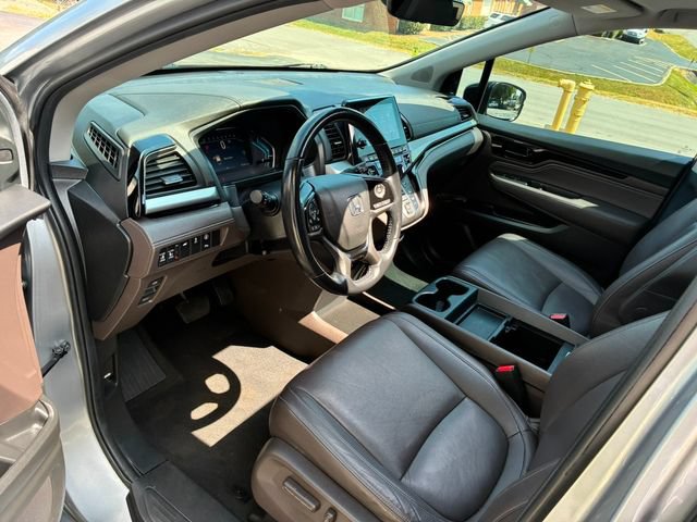 Used 2024 Honda Odyssey Touring image 14