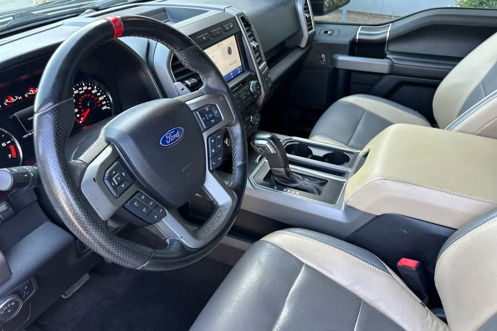 Used 2019 Ford F150 Raptor image 11