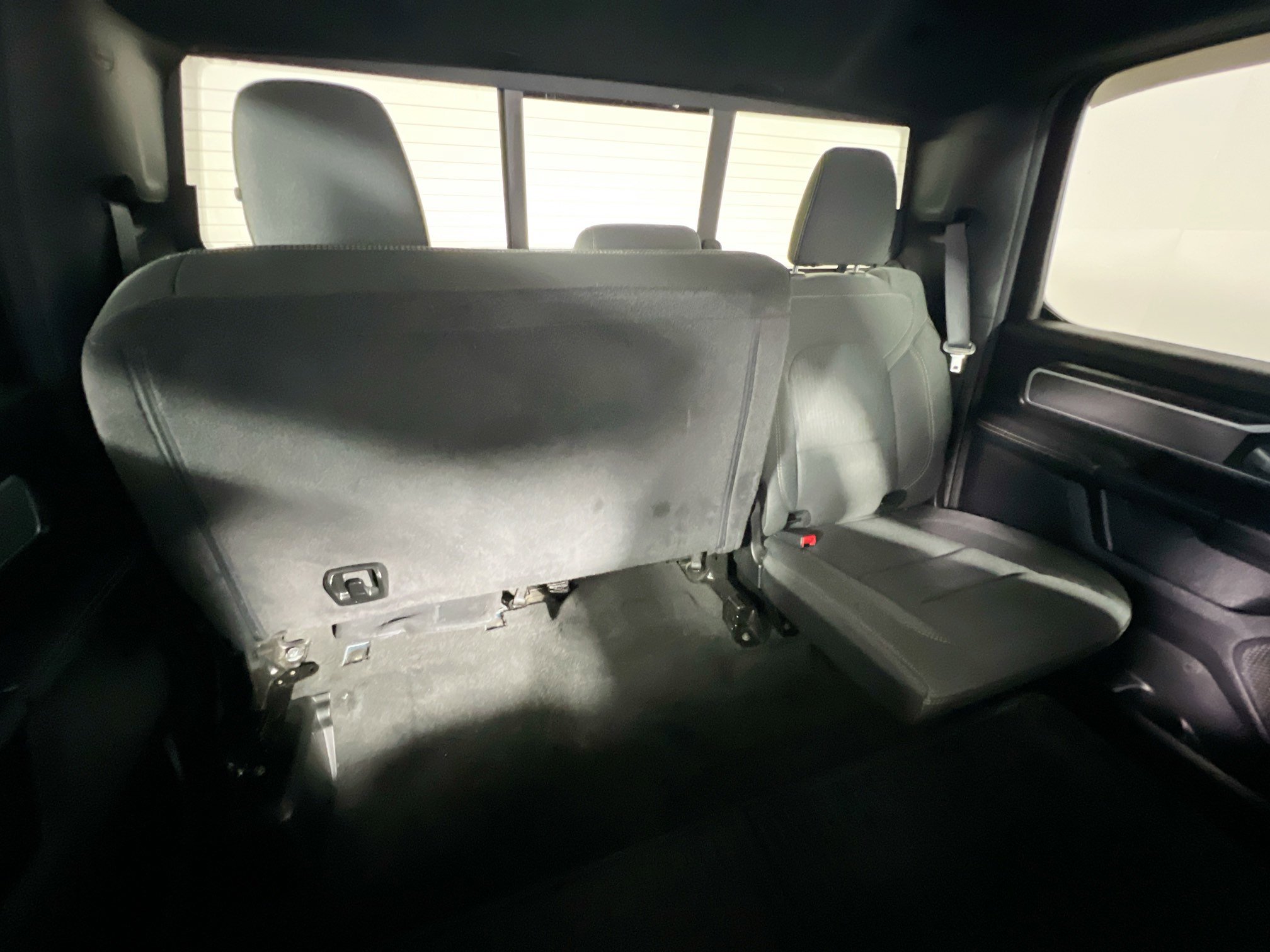 Used 2021 RAM 1500 Big Horn image 32