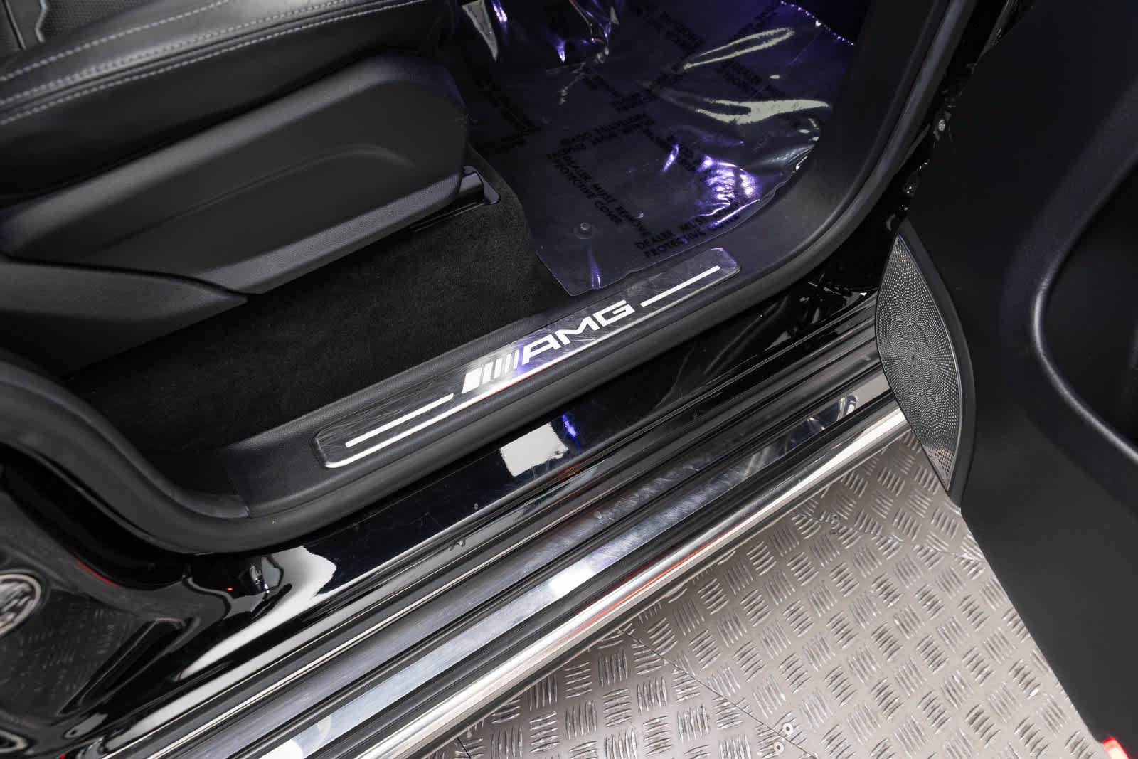 Used 2019 Mercedes-Benz G 63 AMG 4MATIC w/ Seat Comfort Package image 47
