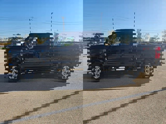 New 2026 Ford F250 XLT w/ XLT Premium Package image 5