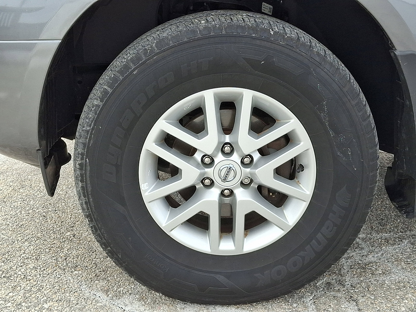 Used 2020 Nissan Frontier SV image 33