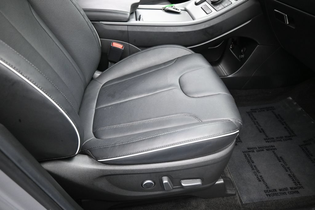 Used 2025 Hyundai Palisade SEL FWD image 44