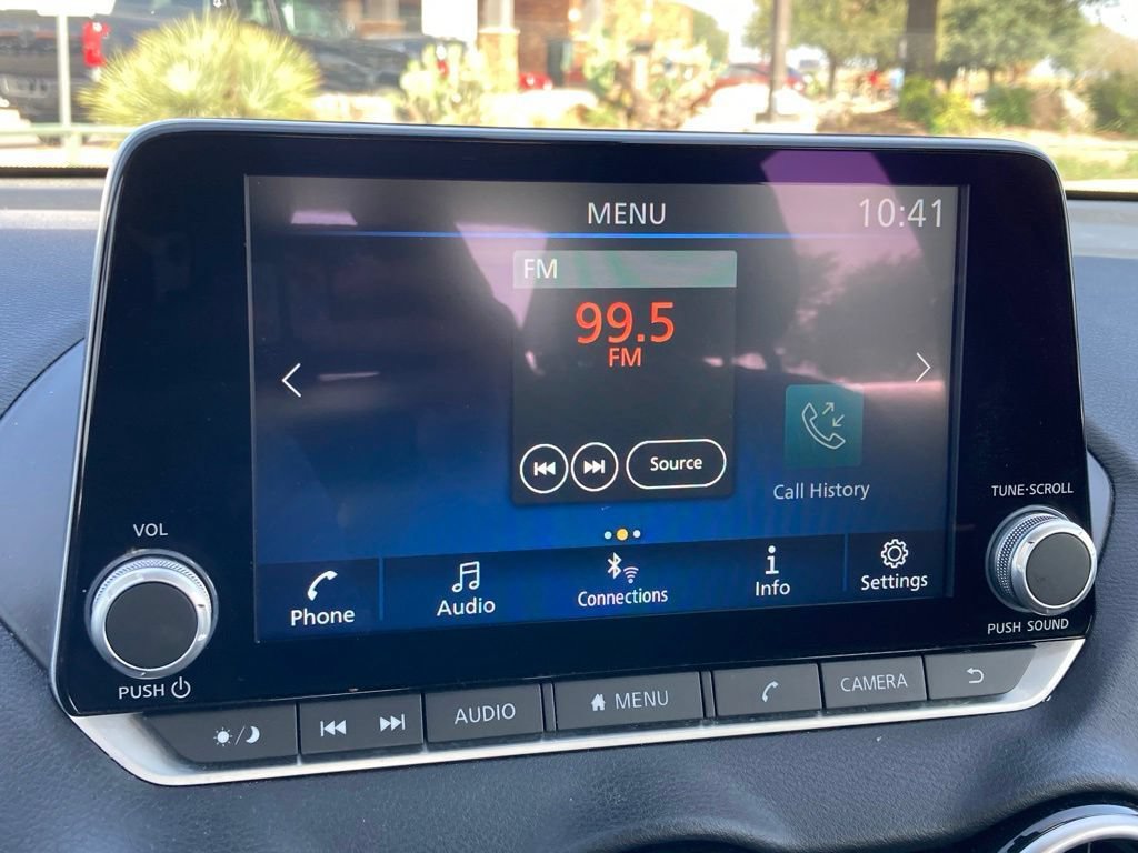 Used 2025 Nissan Sentra SV FWD image 20