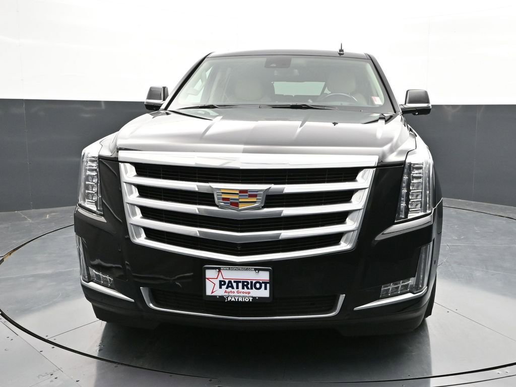 Used 2020 Cadillac Escalade Luxury image 6