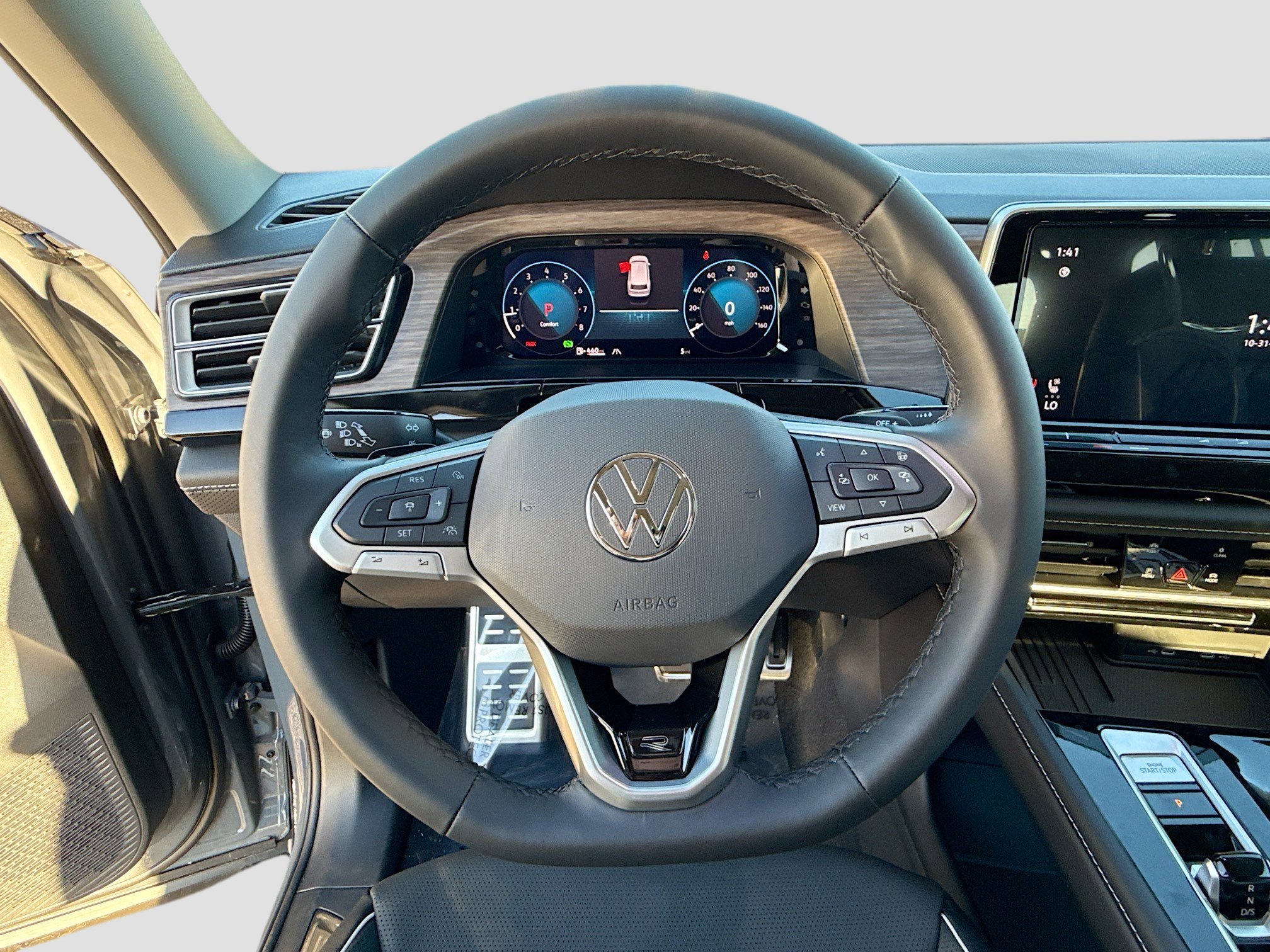 New 2026 Volkswagen Atlas SEL Premium R-Line image 38