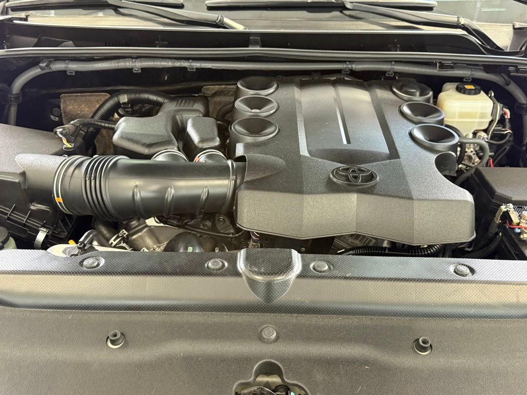 Used 2020 Toyota 4Runner Nightshade AWD/4WD image 34