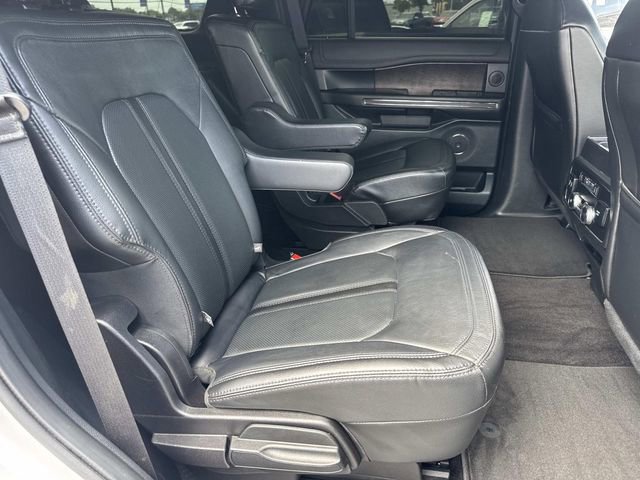 Used 2019 Ford Expedition Limited w/ Driver Assistance Package RWD image 12