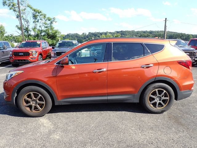 Used 2017 Hyundai Santa Fe Sport AWD/4WD image 2