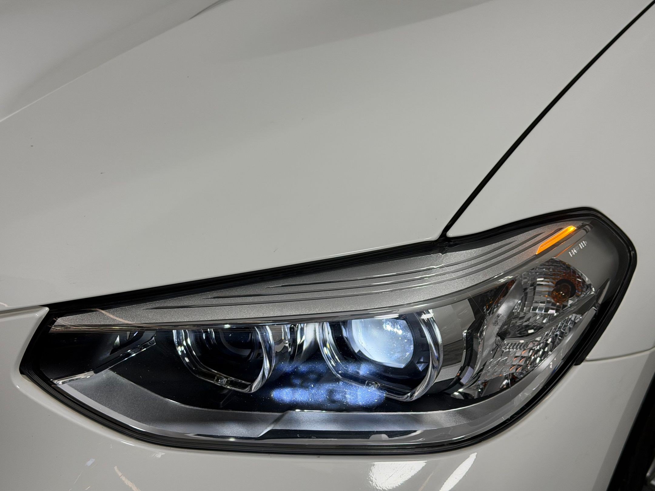 Used 2018 BMW X3 xDrive30i w/ Premium Package AWD/4WD image 12