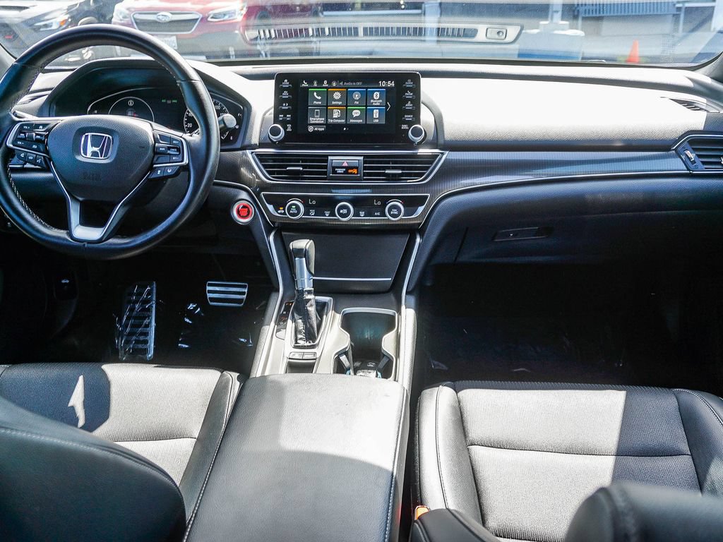 Used 2018 Honda Accord Sport image 14