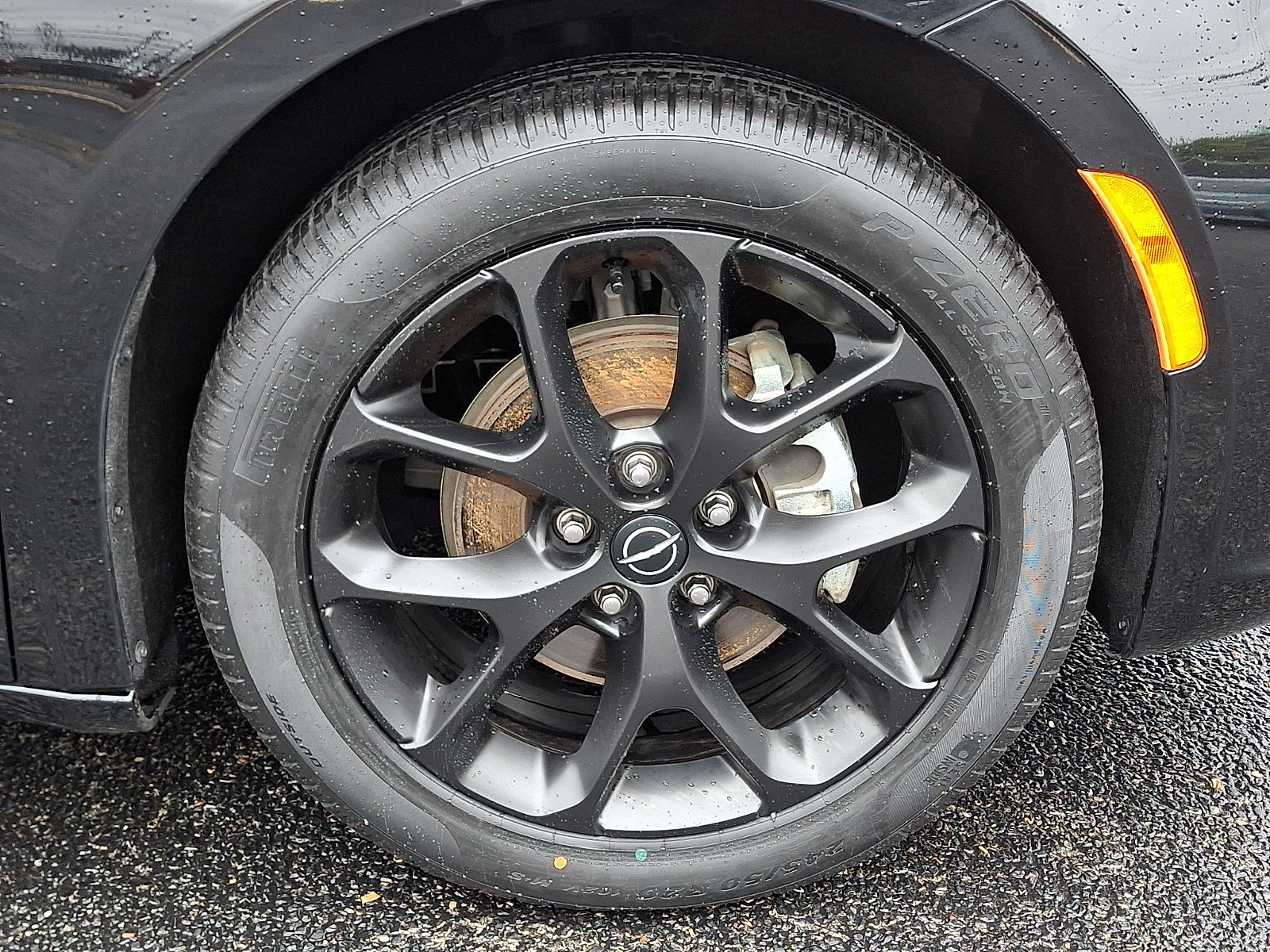 Used 2026 Chrysler Pacifica Limited w/ S Appearance Package FWD image 8
