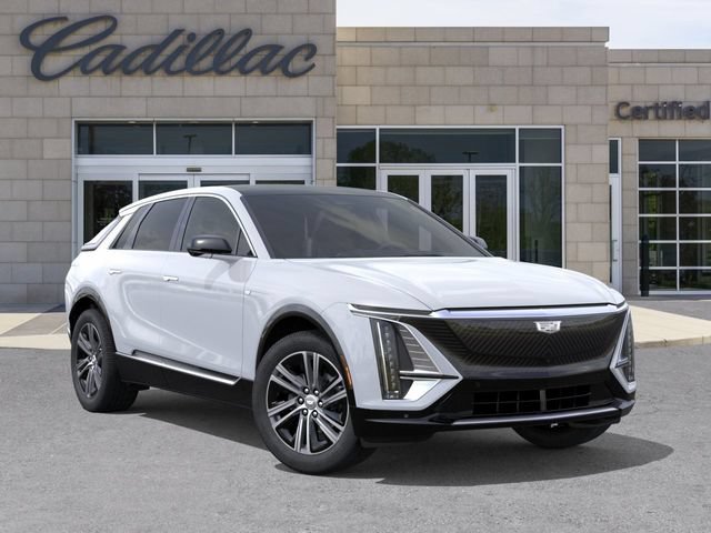 New 2026 Cadillac Lyriq Luxury w/ LPO, Floor Liner Package AWD/4WD image 7