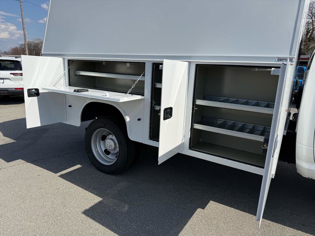 New 2026 RAM 5500 Tradesman w/ Chrome Appearance Group image 28