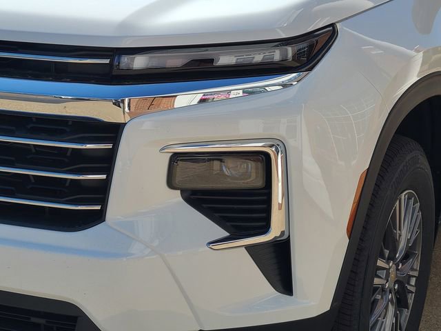 New 2026 Chevrolet Traverse LT w/ Driver Confidence Package image 11