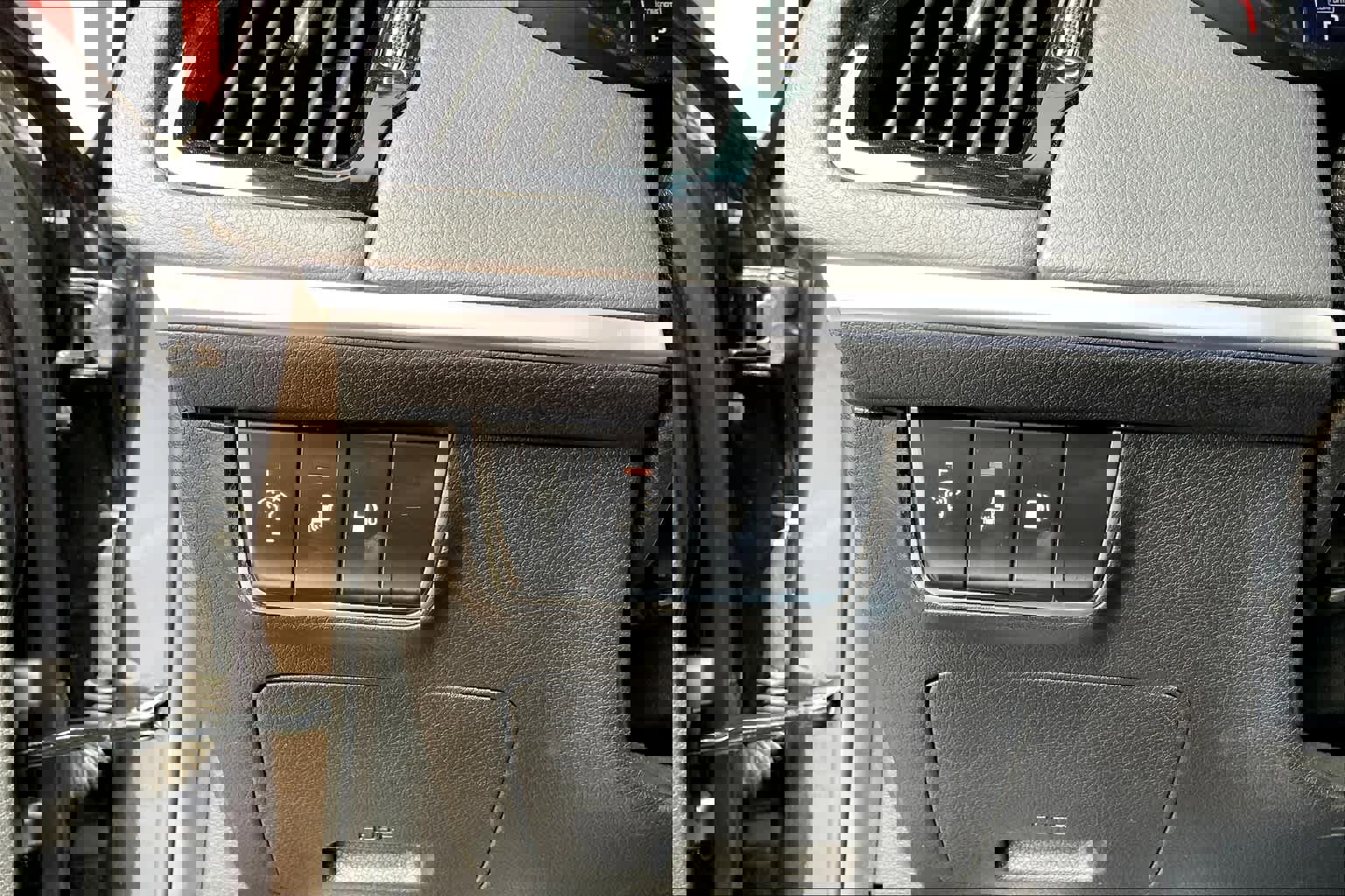 Used 2020 Kia Stinger GT image 34