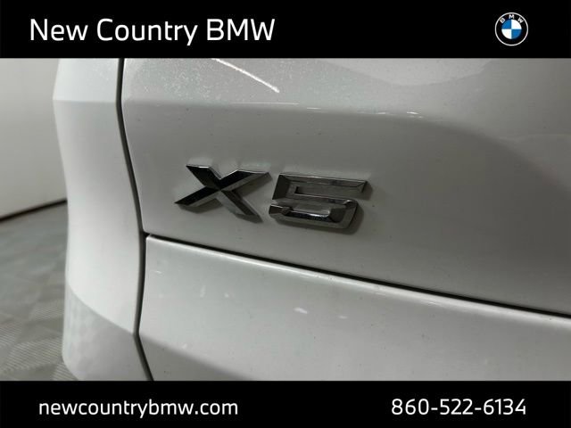 New 2026 BMW X5 xDrive40i w/ Climate Comfort Package image 10