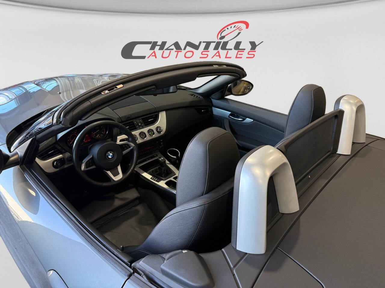 Used 2009 BMW Z4 sDrive35i RWD image 27