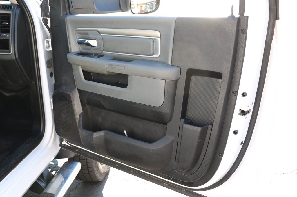 Used 2016 RAM 5500 Tradesman w/ Power & Remote Entry Group AWD/4WD image 27