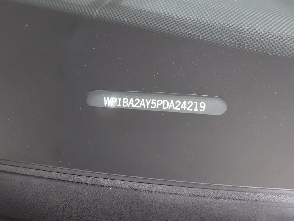 Used 2023 Porsche Cayenne Platinum Edition w/ Premium Package Plus image 59