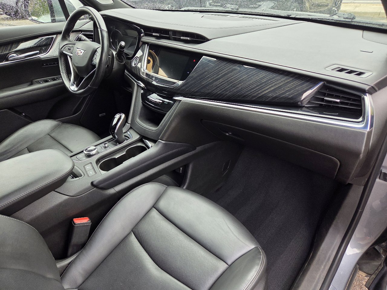 Used 2022 Cadillac XT6 Premium Luxury image 19