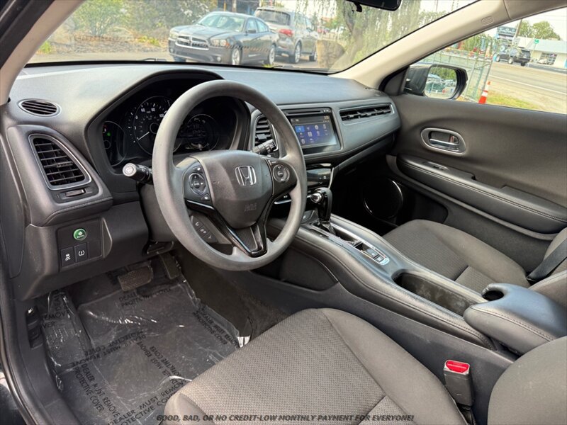 Used 2016 Honda HR-V EX image 10