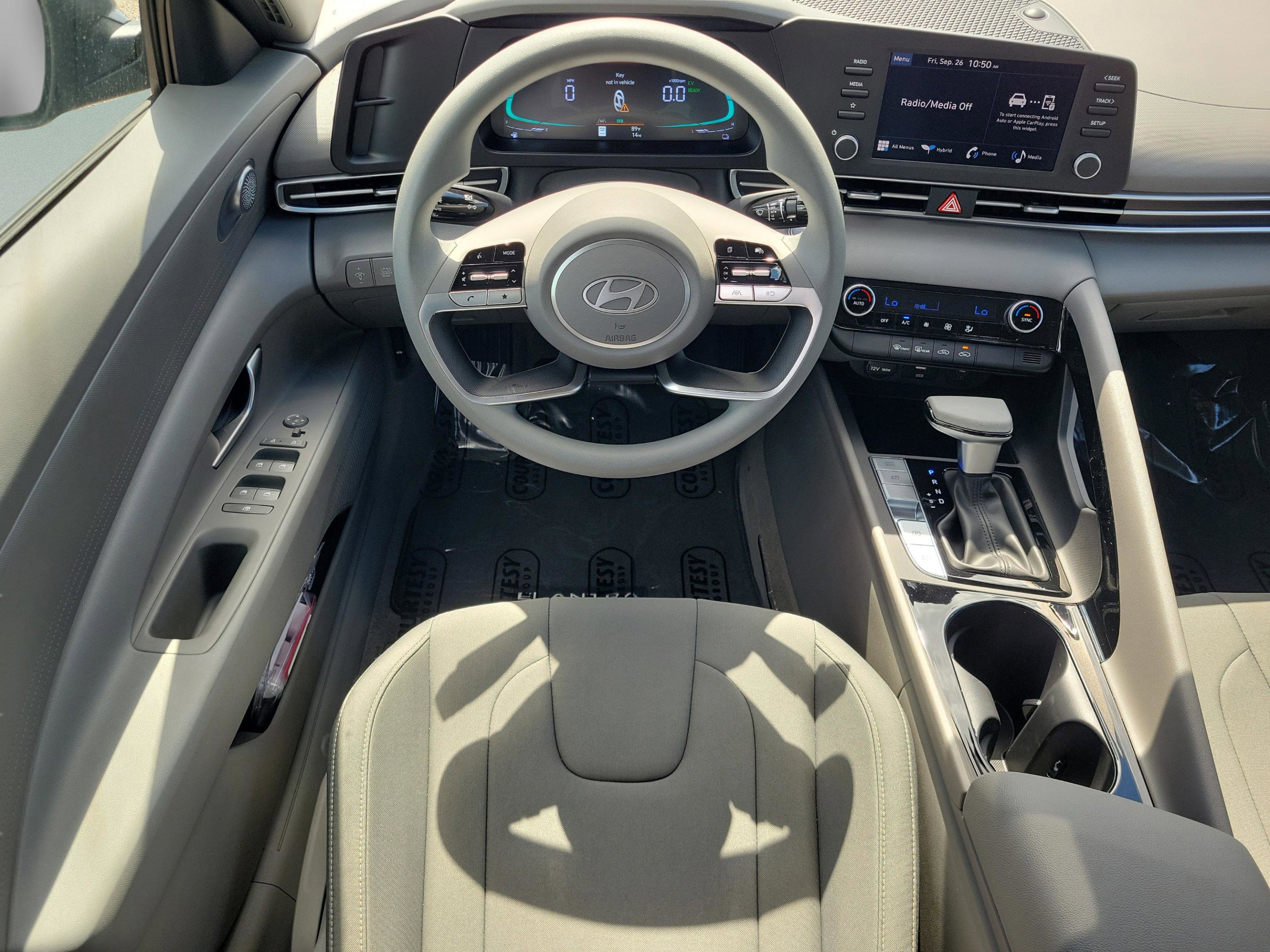 New 2025 Hyundai Elantra Blue w/ Cargo Package image 22