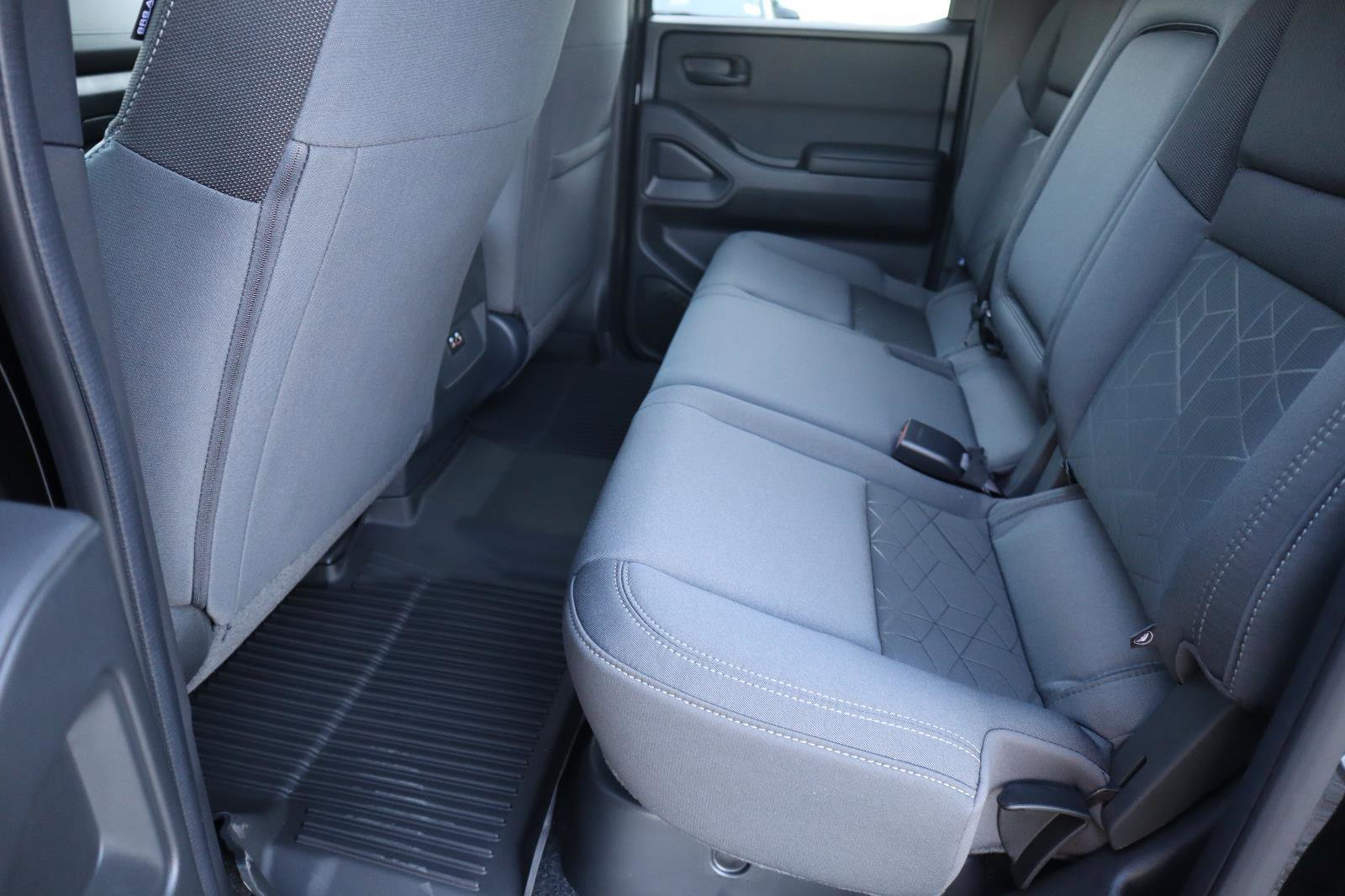 New 2026 Nissan Frontier SV image 37