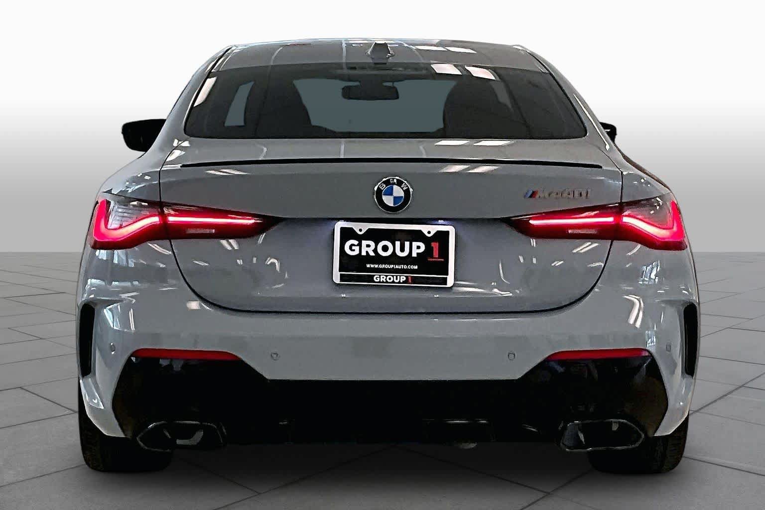 Used 2024 BMW M440i Coupe w/ Premium Package RWD image 4