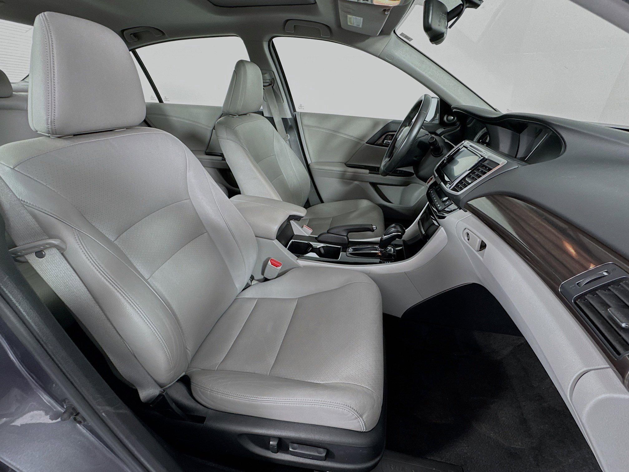 Used 2016 Honda Accord EX-L image 27