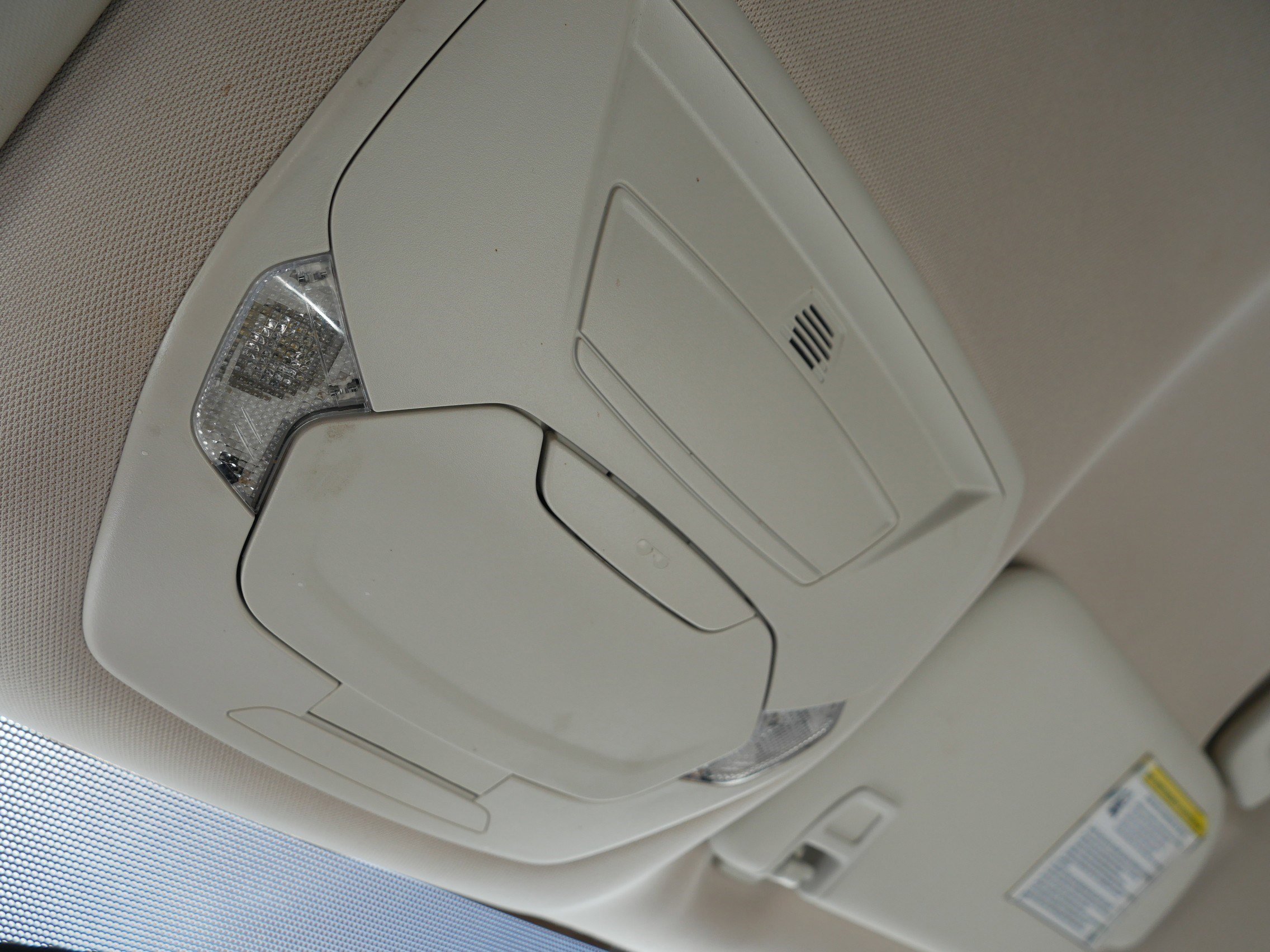 Used 2018 Ford Escape SE image 32